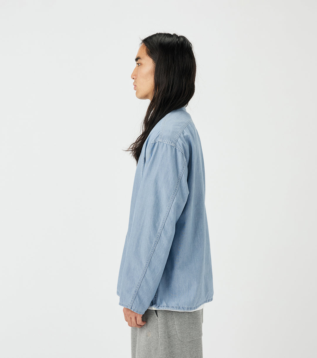 Chambray Pullover Shirt Jacket – nanamica NEW YORK