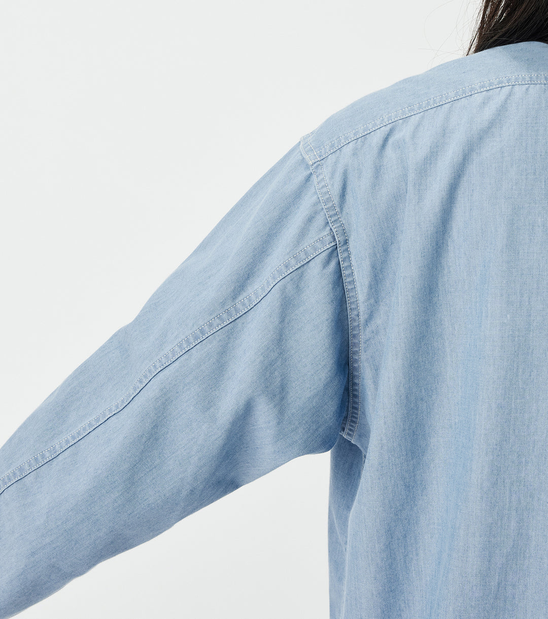 Chambray Pullover Shirt Jacket – nanamica NEW YORK