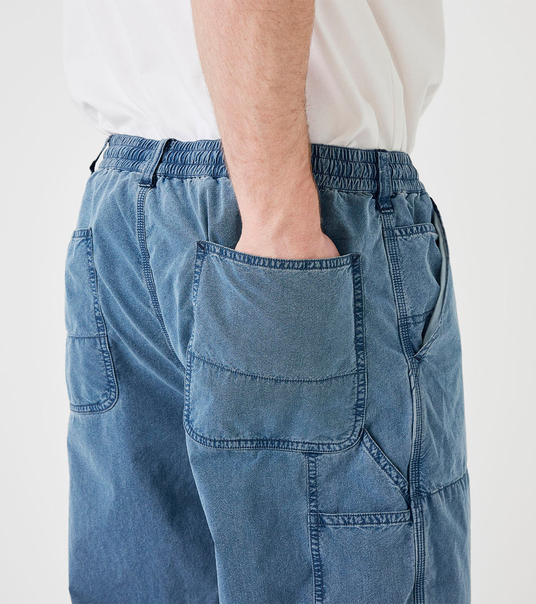 タナゴ Indigo Weather Deck Pants – nanamica NEW YORK