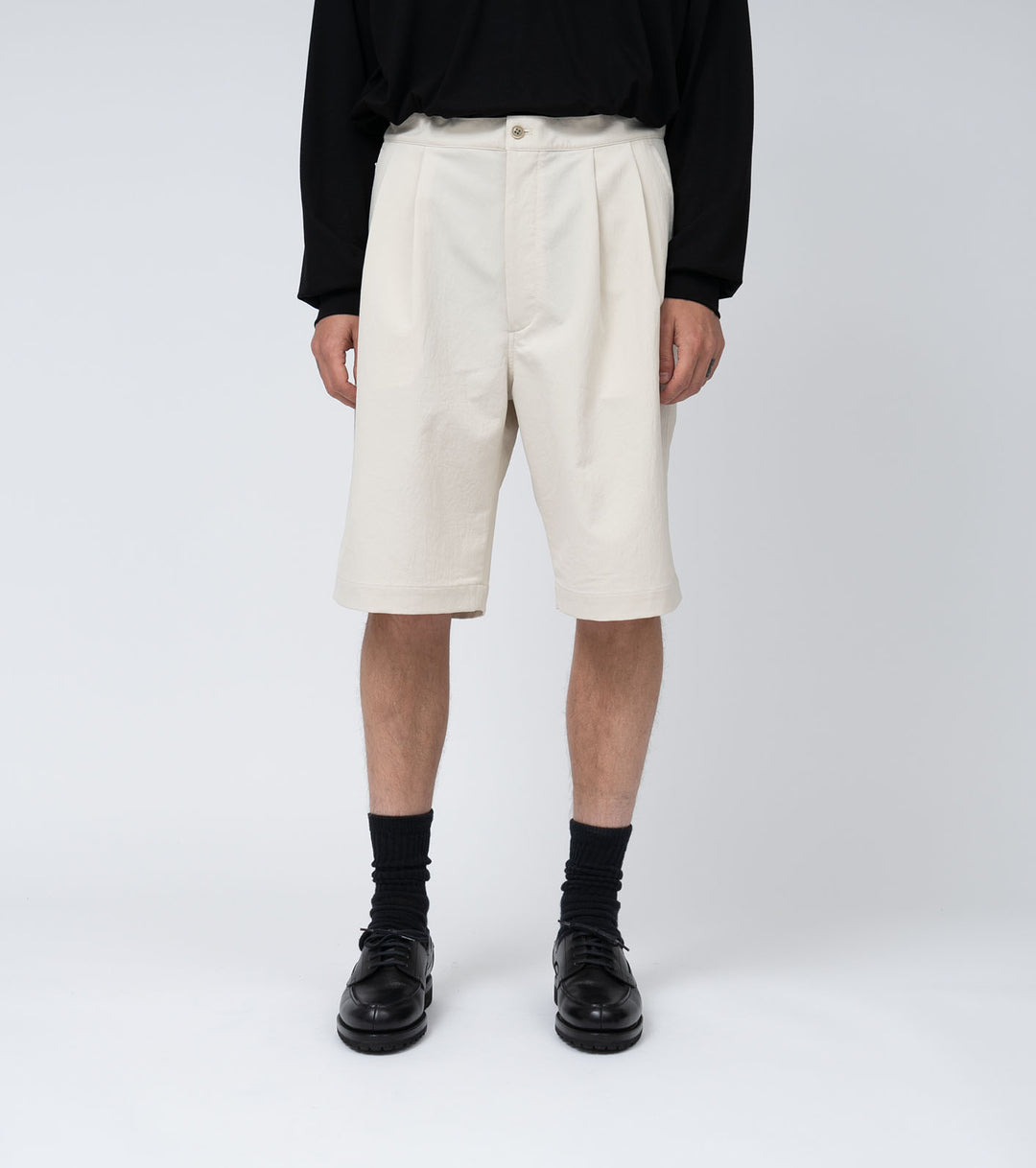 パンツ nanamica ALPHADRY Double Pleats Shorts ALPHADRY Double Pleats Shorts – nanamica NEW YORK