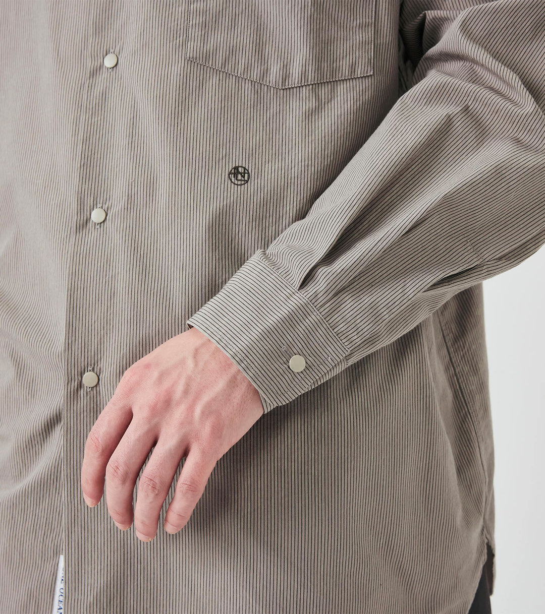 Coming Soon] Regular Collar Striped Wind Shirt – nanamica NEW YORK