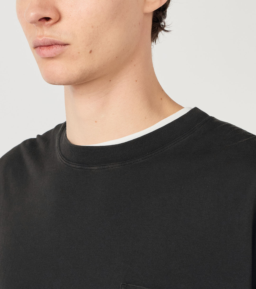 なみ OOAL L/S Pocket Tee – nanamica NEW YORK