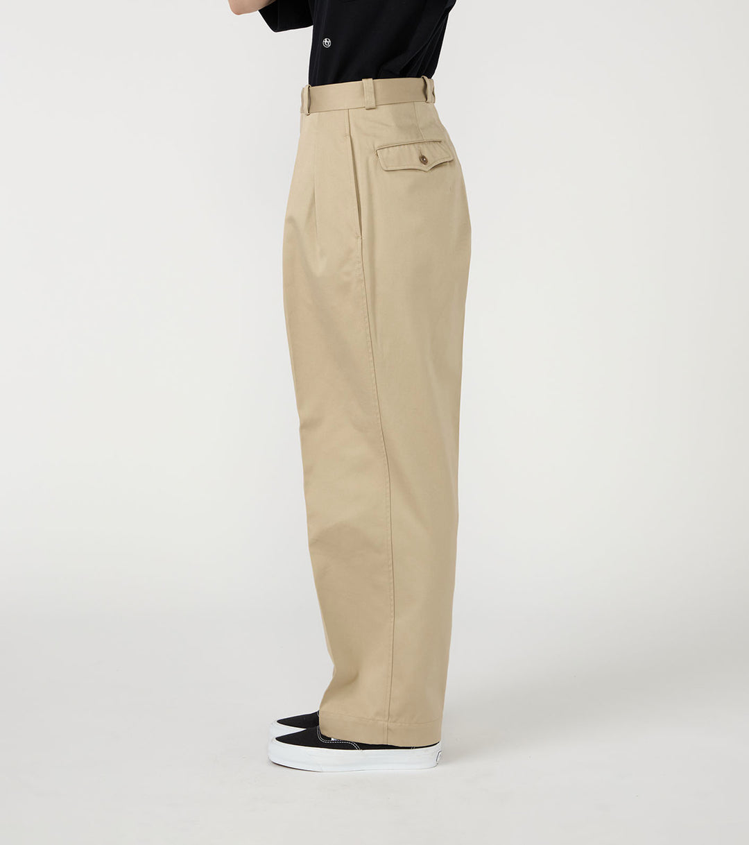 Double Pleated Chino Pants – nanamica NEW YORK