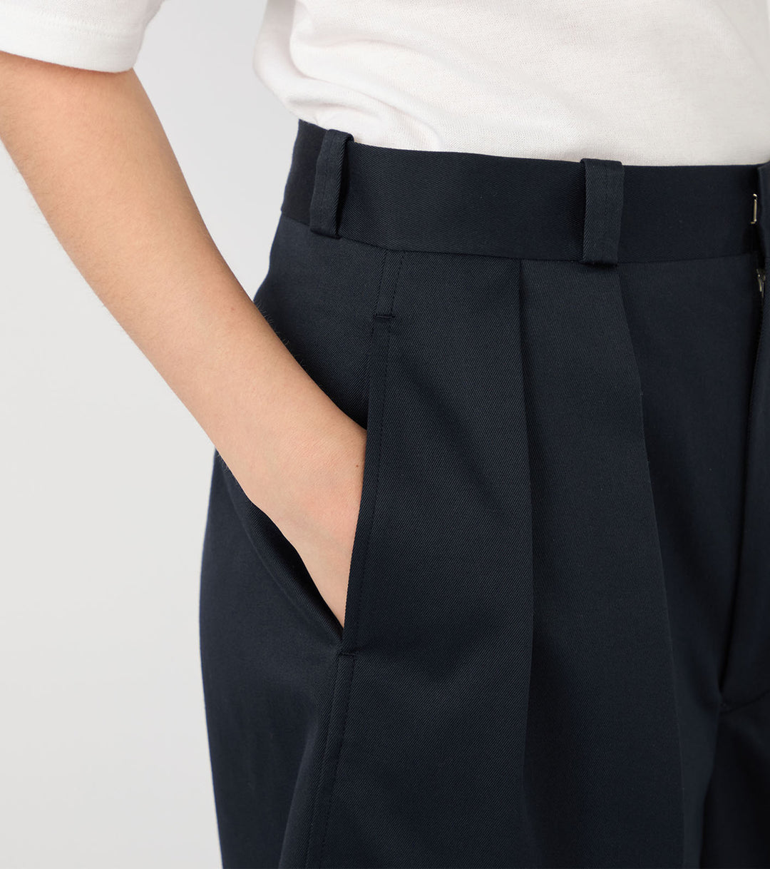 Double Pleated Chino Shorts – nanamica NEW YORK