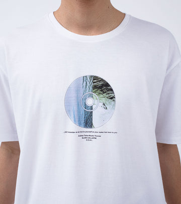 OOAL Graphic Tee – nanamica NEW YORK