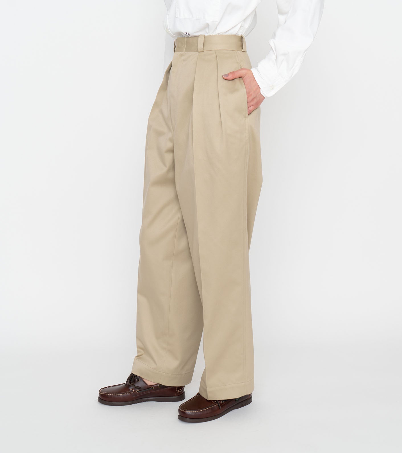 Double Pleat Chino Pants – nanamica NEW YORK